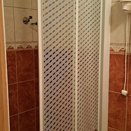 Lägenhet Gizella Apartmanhaus *