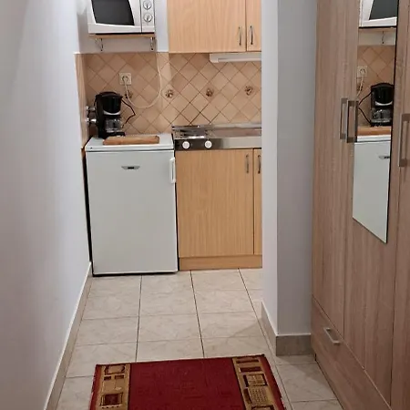 Gizella Apartmanhaus *