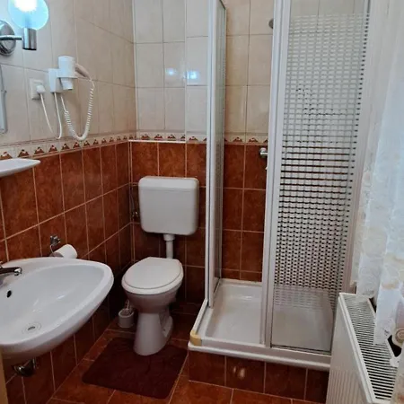 Gizella Apartmanhaus * Bük