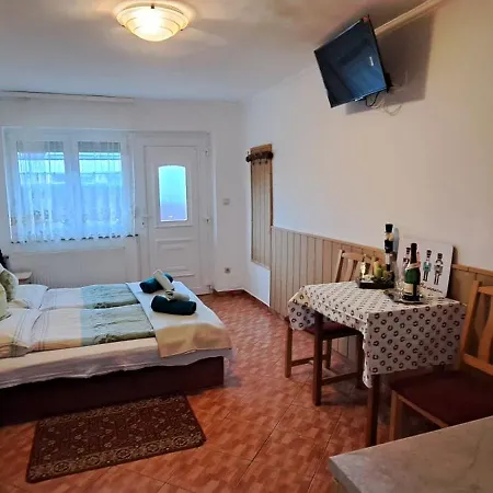 Gizella Apartmanhaus Apartment