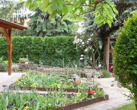 Gizella Apartmanhaus Lägenhet