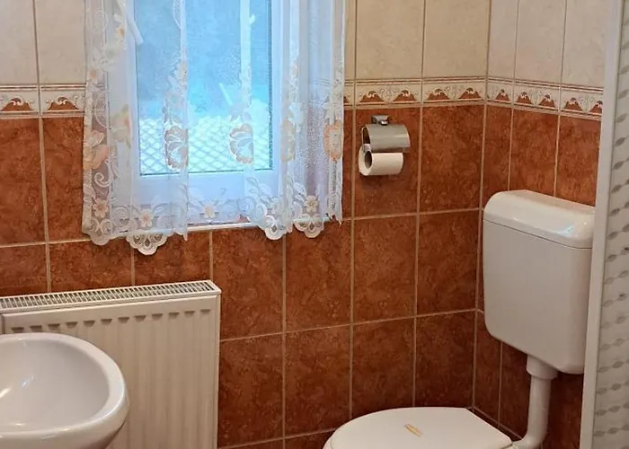 Gizella Apartmanhaus * Bük