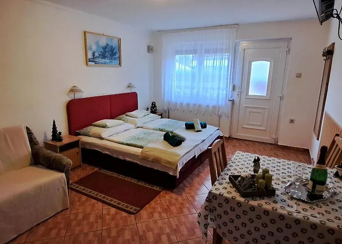 Lägenhet Gizella Apartmanhaus
