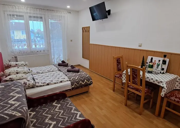 Lägenhet Gizella Apartmanhaus *