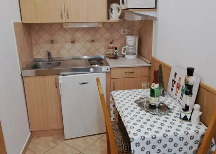 Lägenhet Gizella Apartmanhaus Bük