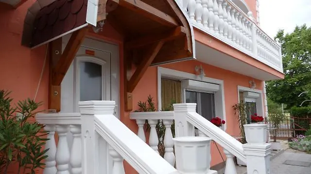 Gizella Apartmanhaus
