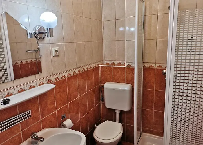 Gizella Apartmanhaus *